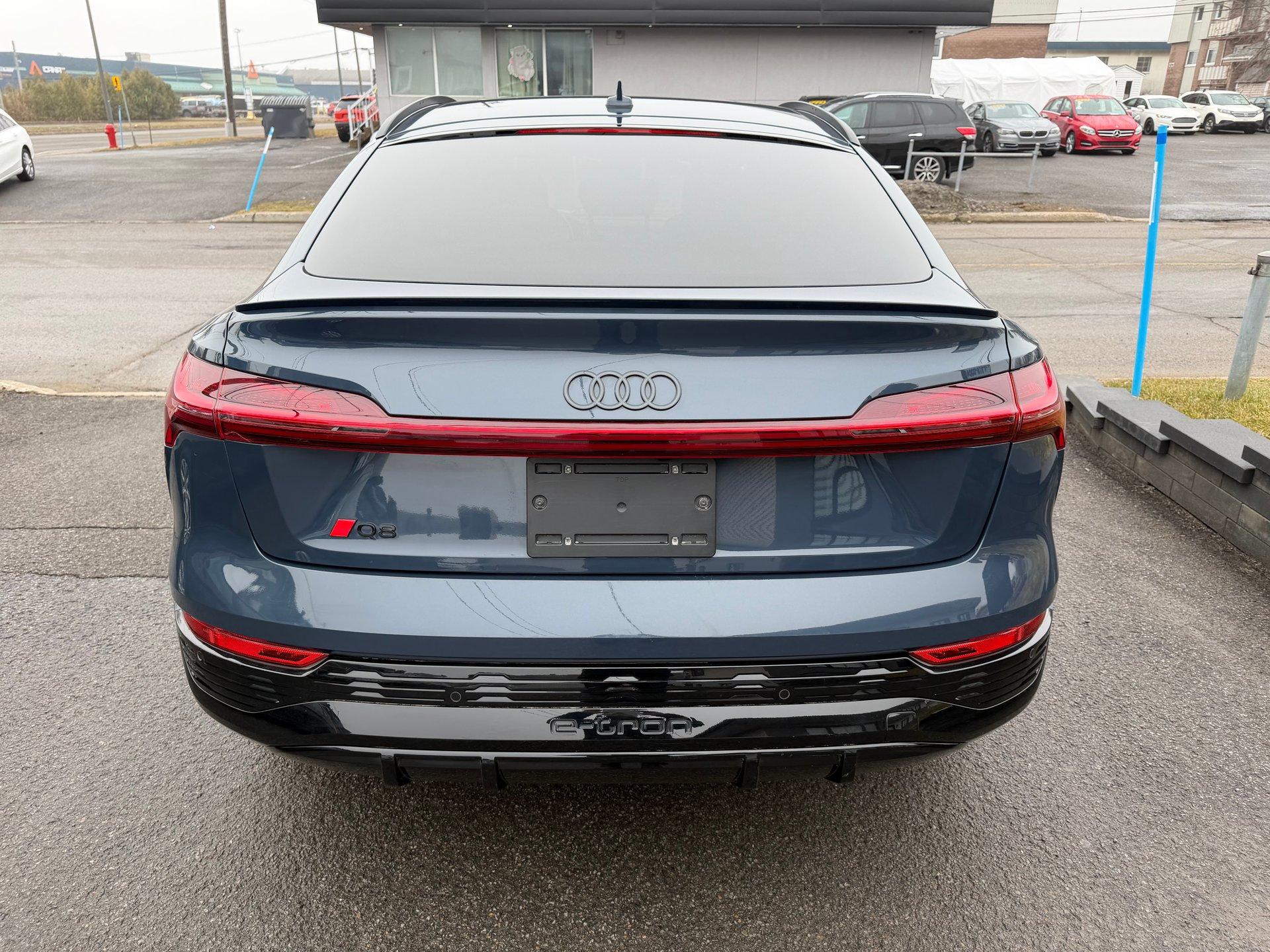 Audi Q8 Sportback e-tron 2024 - Image 5