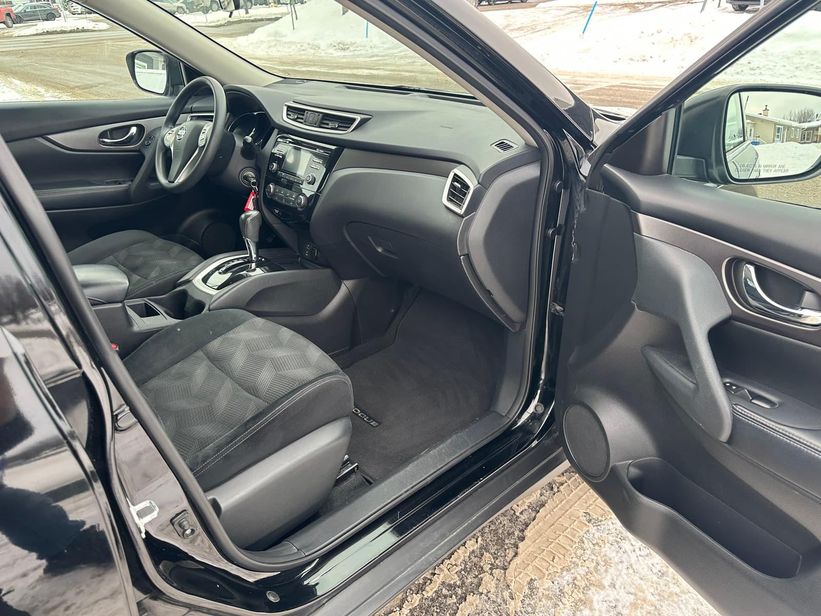 Nissan Rogue 2015 - Image 11