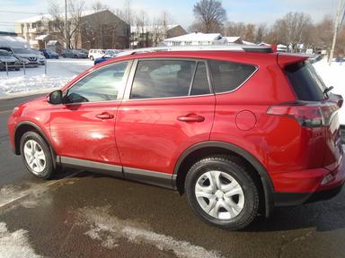 Toyota RAV4 2016 - Thumbnail 6