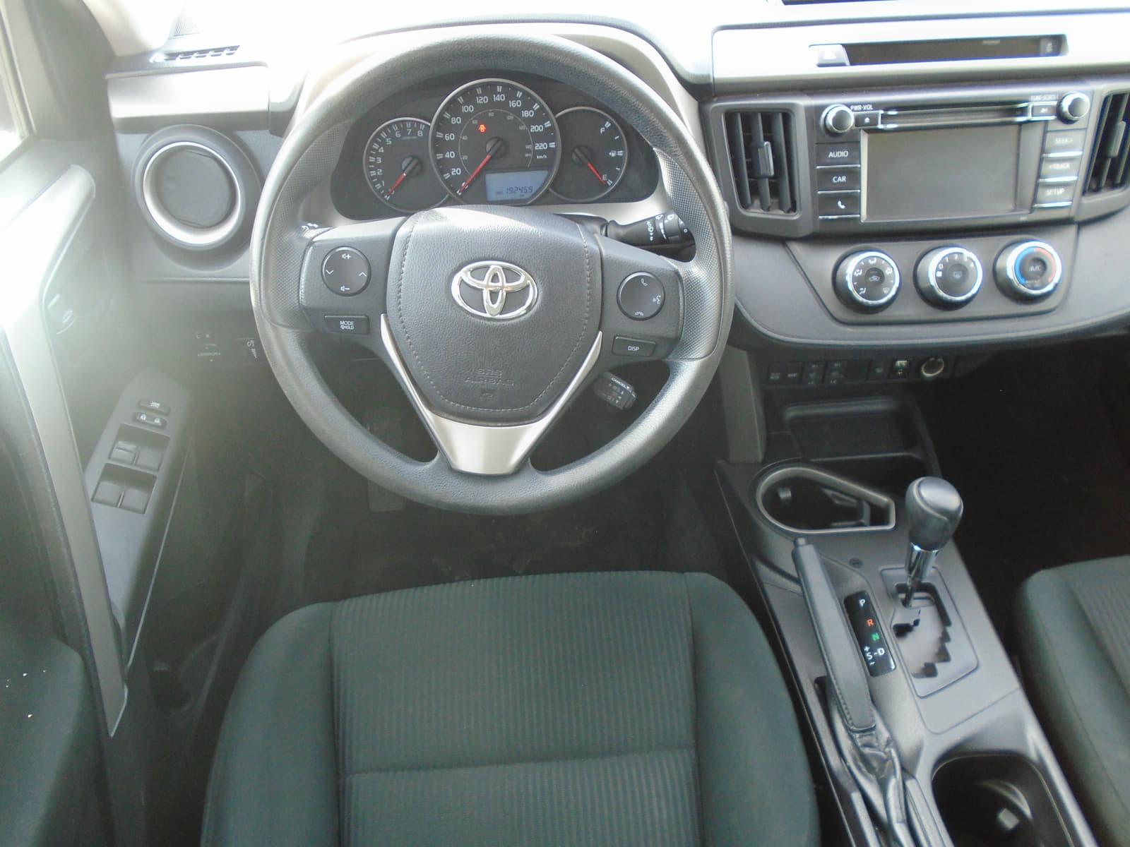 Toyota RAV4 2016 - Image 9