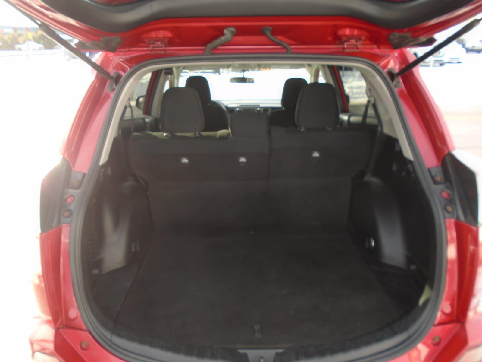 Toyota RAV4 2016 - Image 10