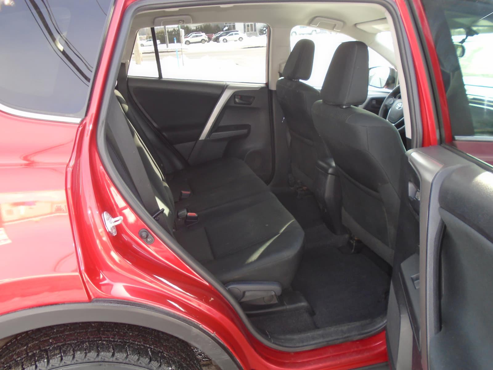 Toyota RAV4 2016 - Image 11