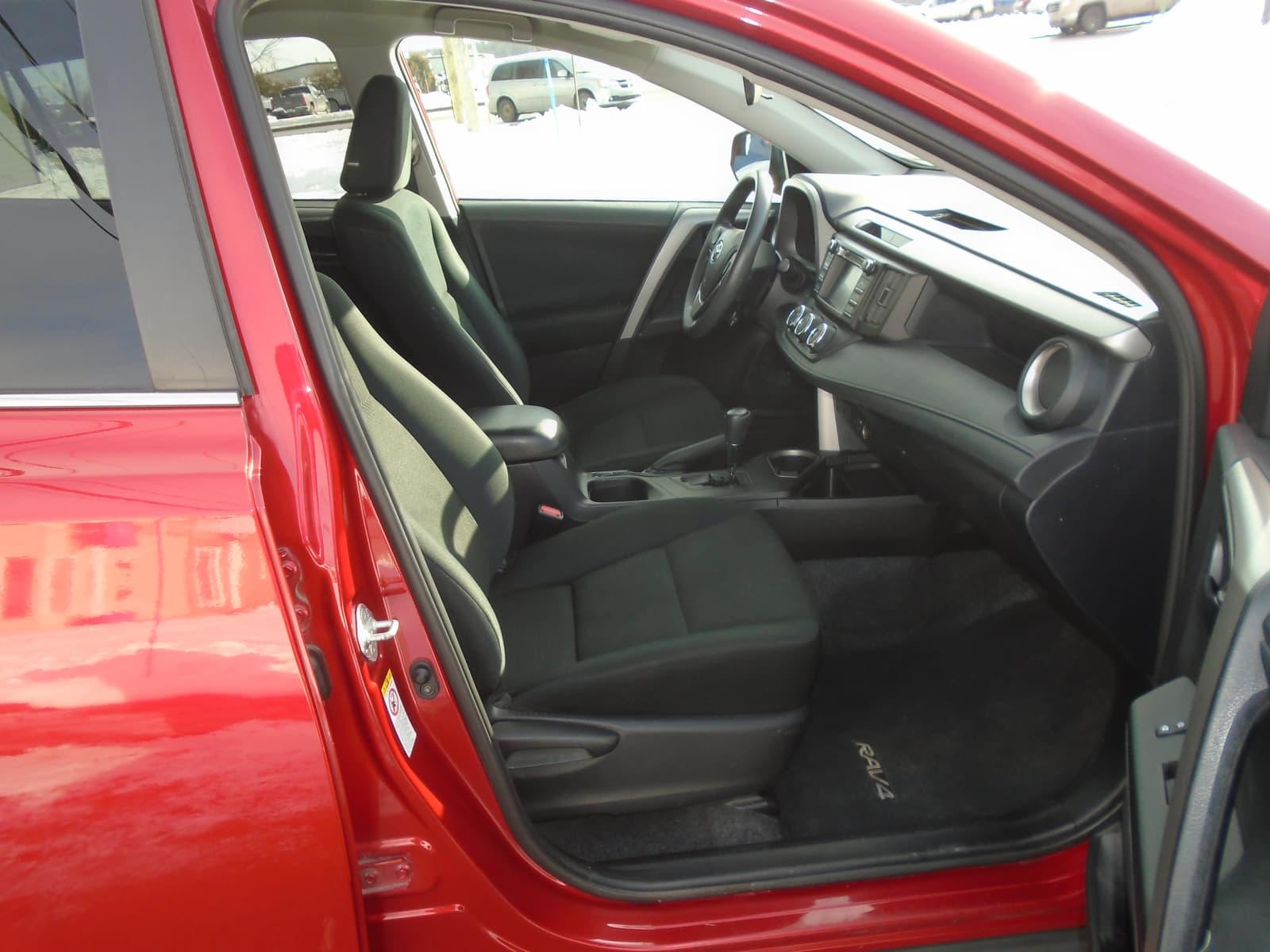 Toyota RAV4 2016 - Image 12