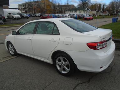 Toyota Corolla 2011 - Thumbnail 6