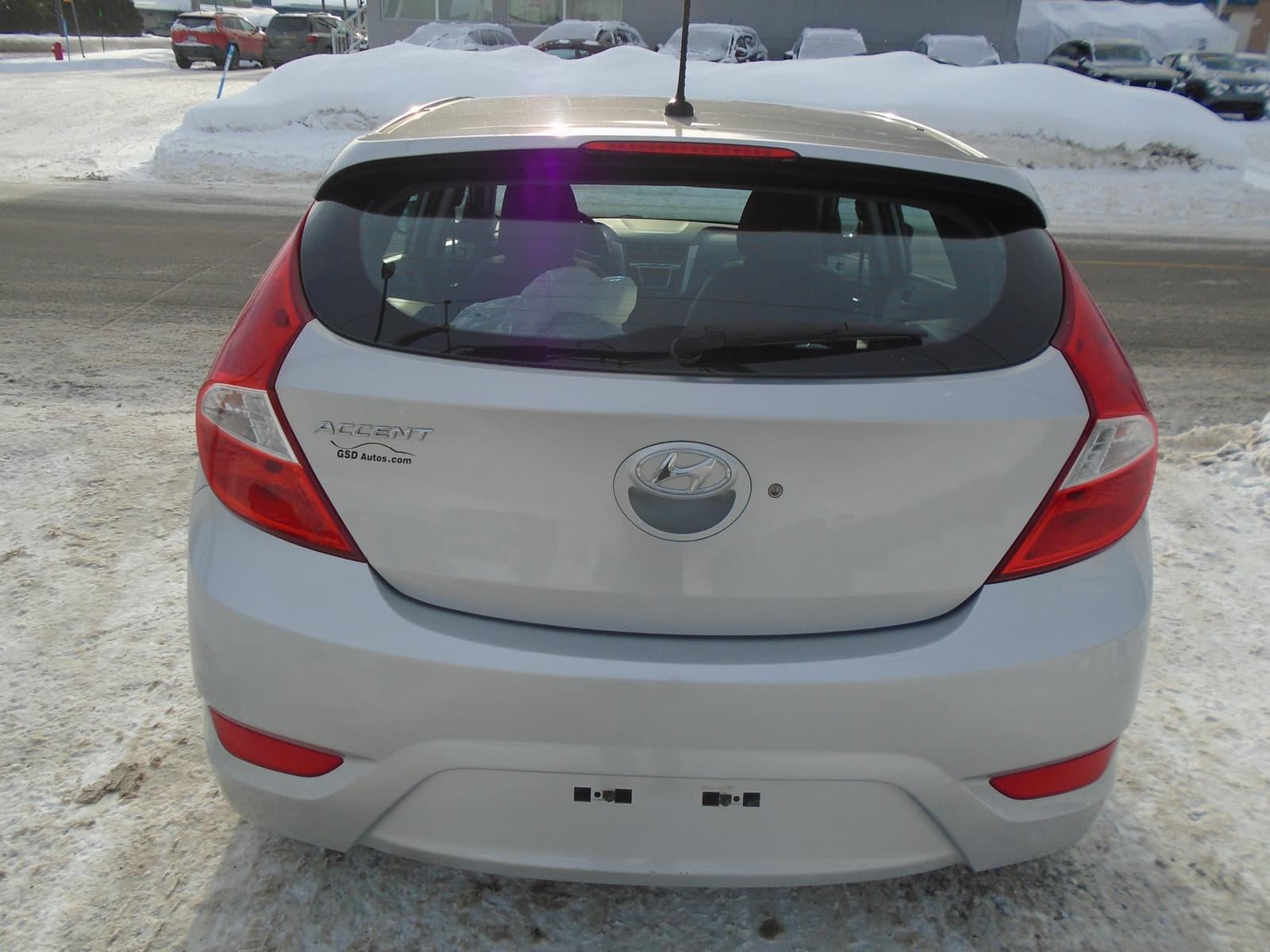 Hyundai Accent 2015 - Image 5