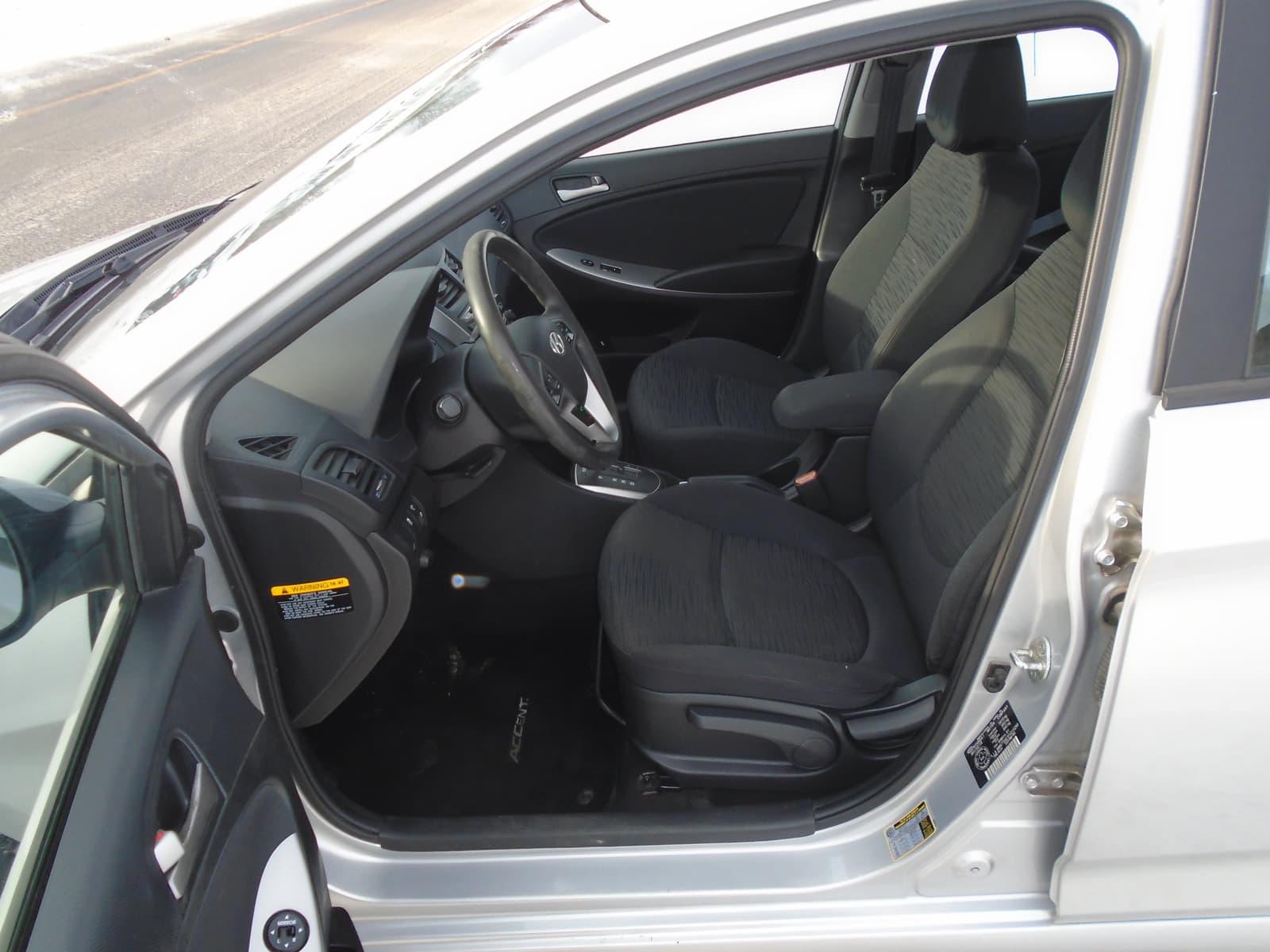 Hyundai Accent 2015 - Image 7