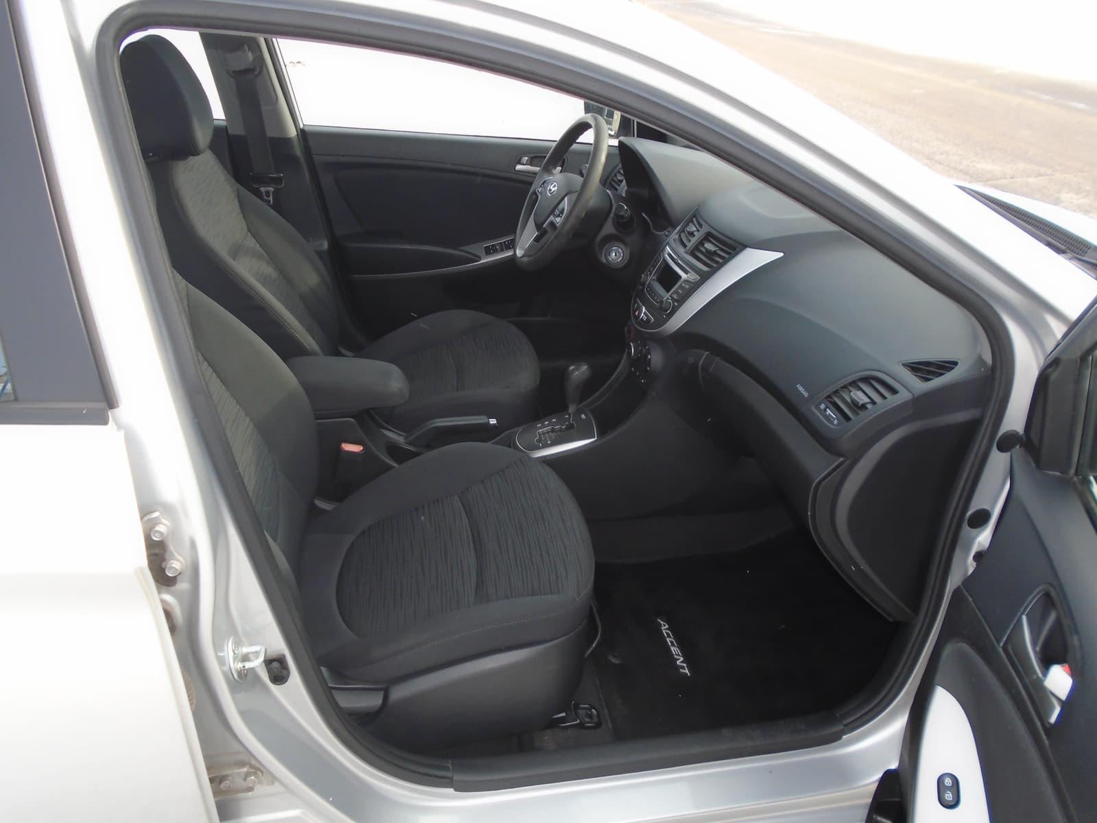 Hyundai Accent 2015 - Image 11