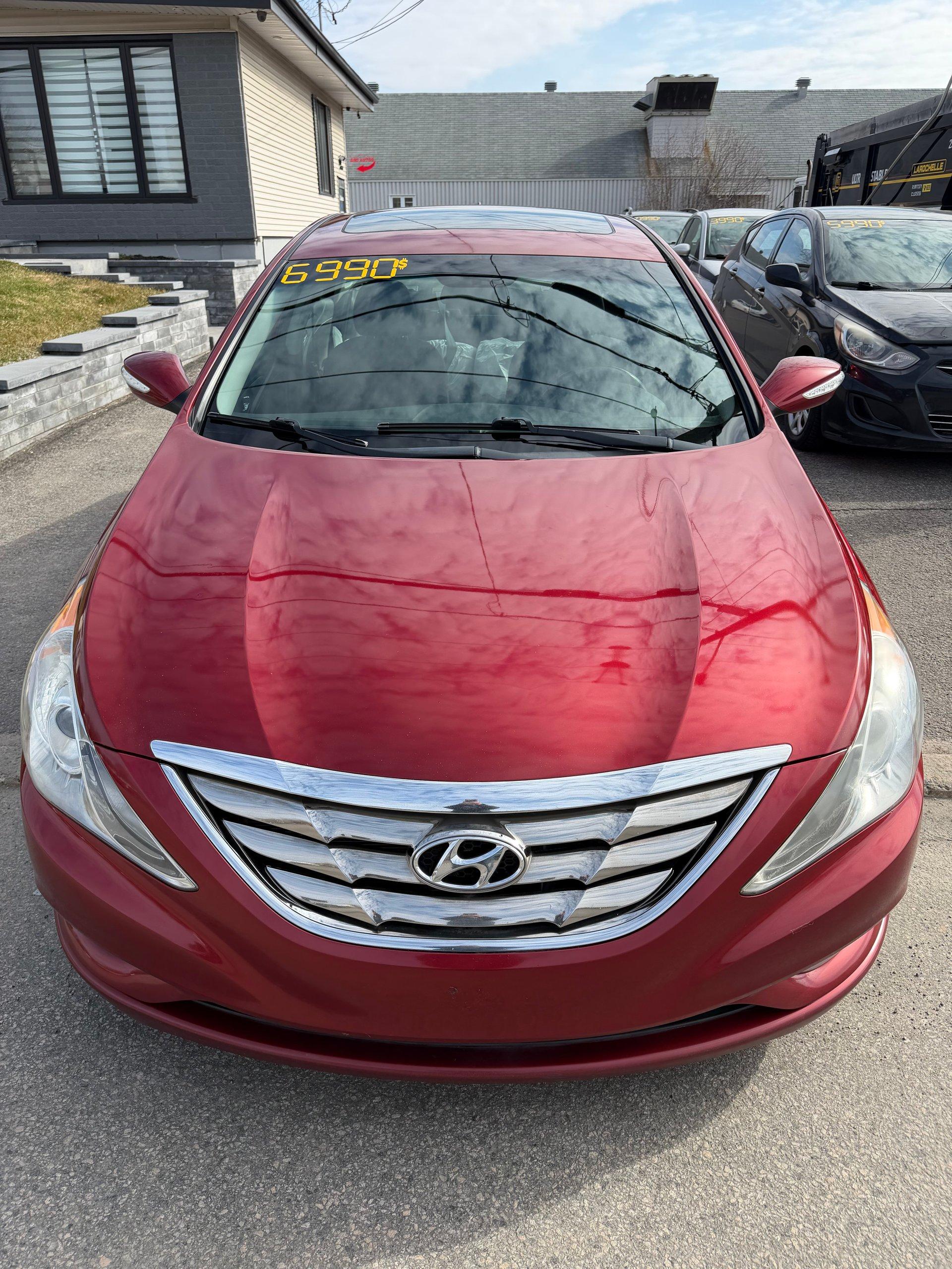 Hyundai Sonata 2012 - Image 2