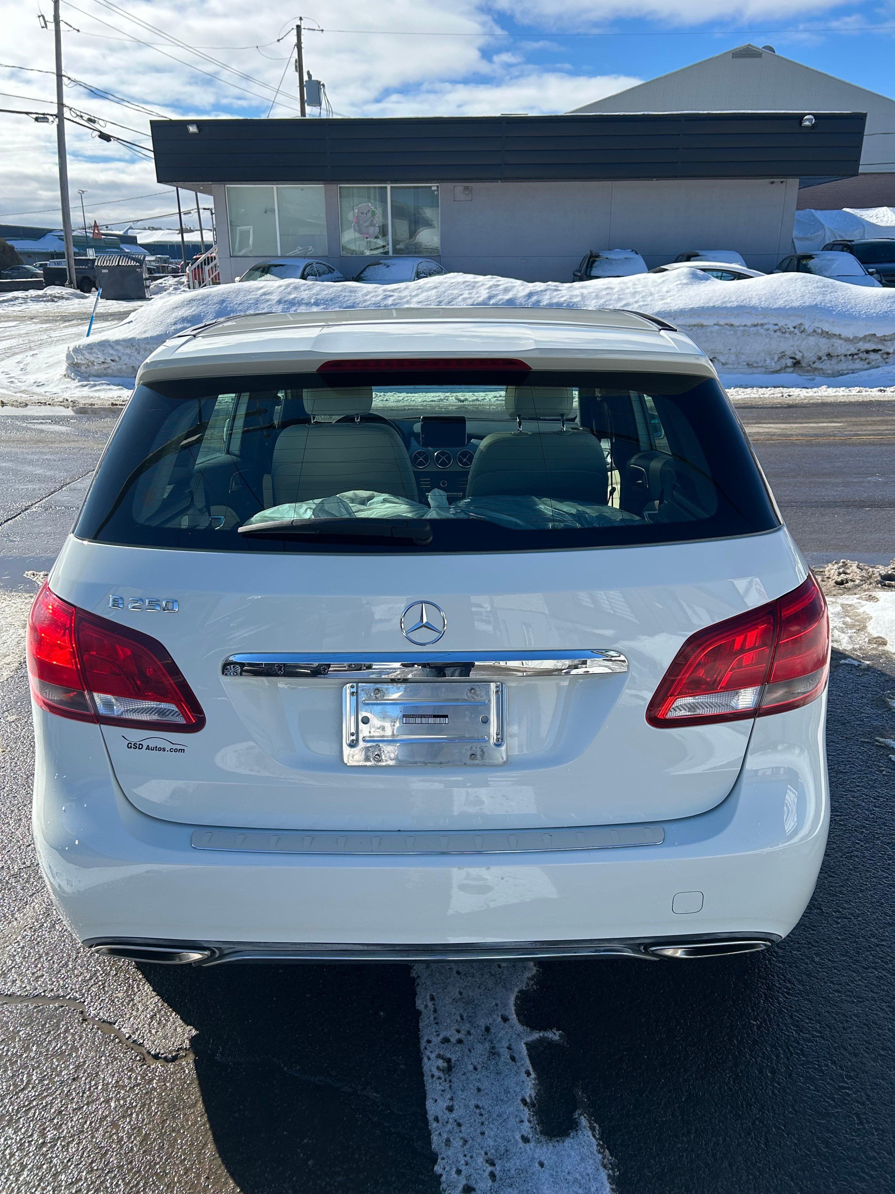 Mercedes-Benz B 250 2015 - Image 5