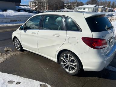 Mercedes-Benz B 250 2015 - Thumbnail 6