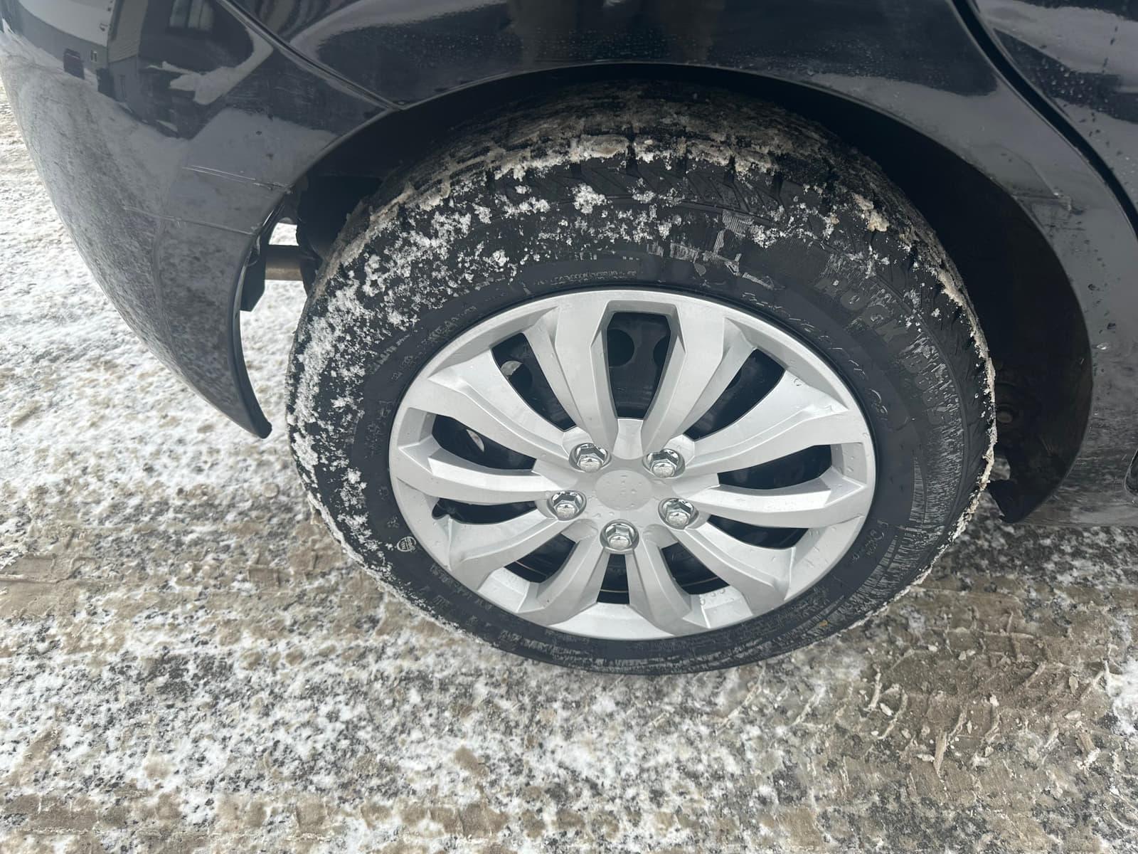 Nissan Micra 2016 - Image 13