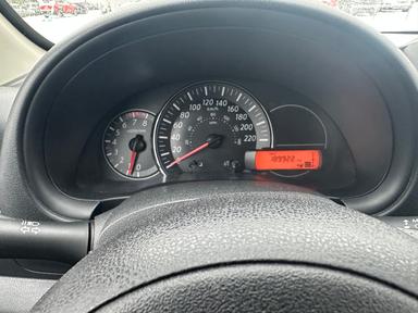 Nissan Micra 2015 - Thumbnail 14