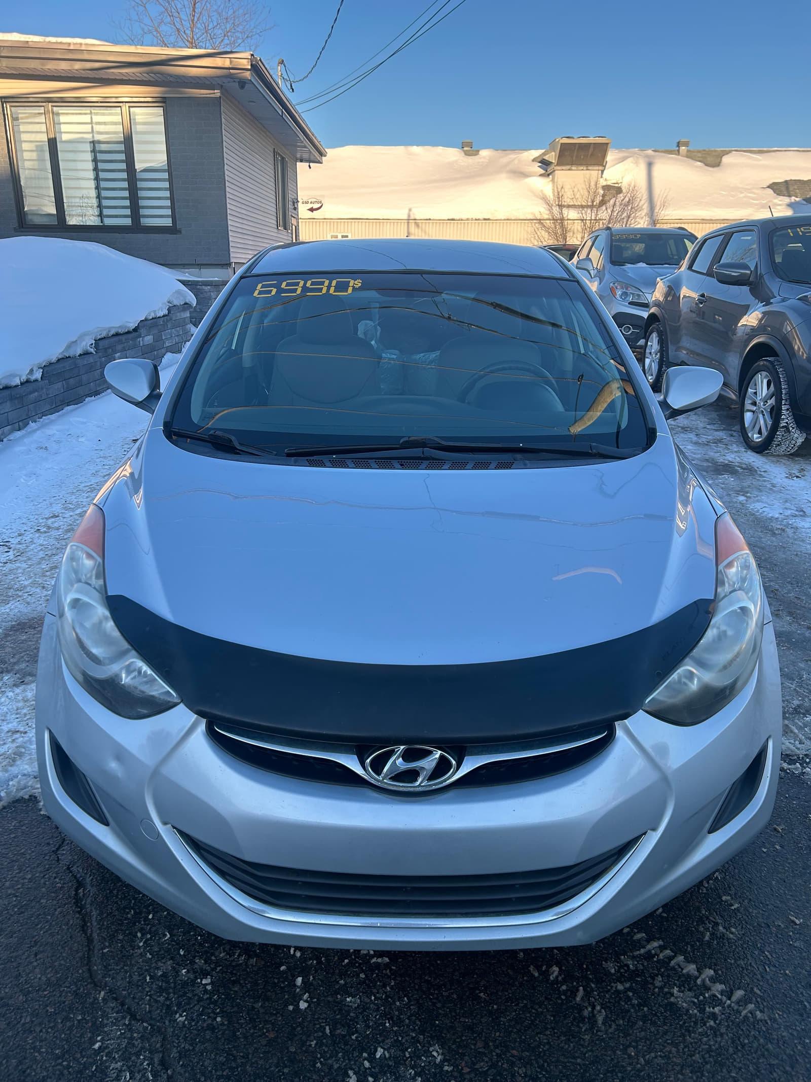 Hyundai Elantra 2012 - Image 2