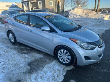 Hyundai Elantra 2012 - Thumbnail 3