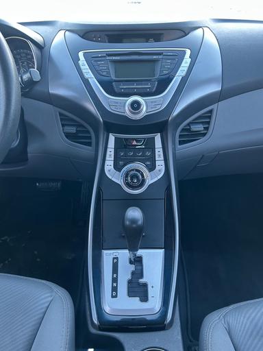 Hyundai Elantra 2012 - Thumbnail 9