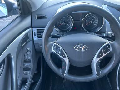 Hyundai Elantra 2012 - Thumbnail 10