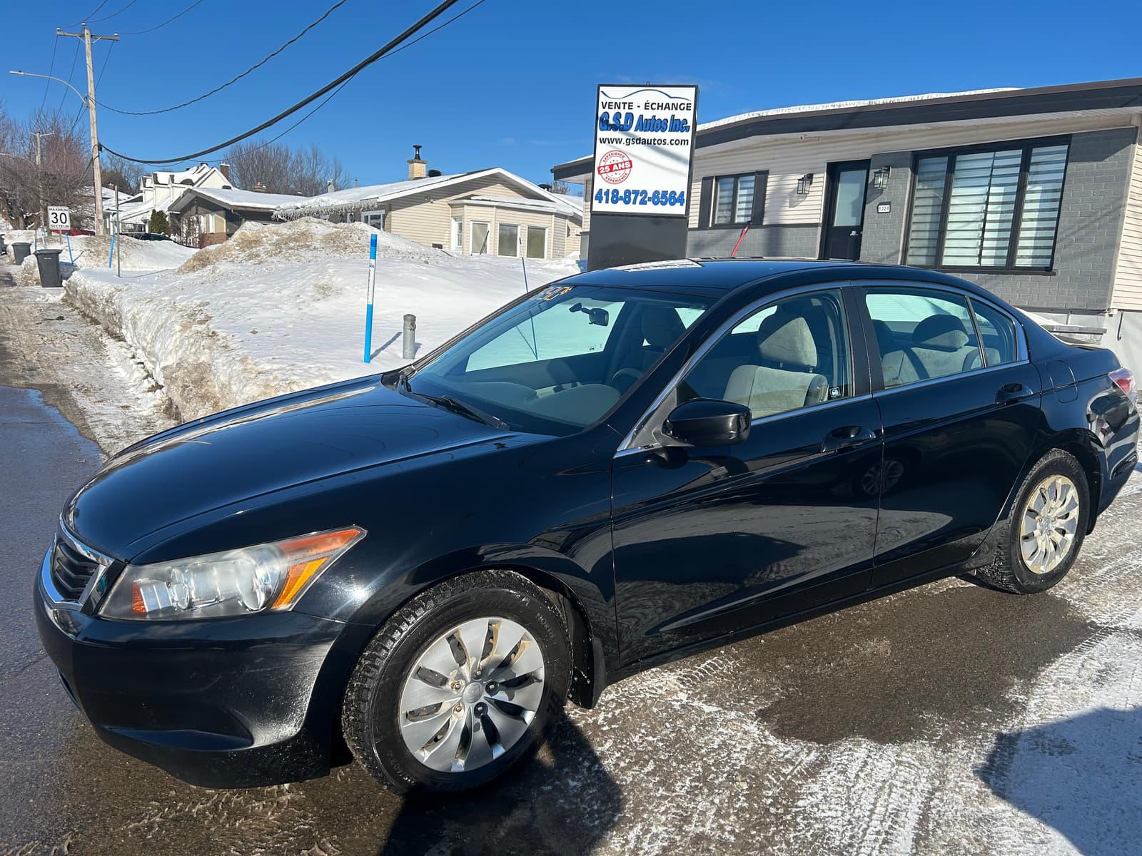 Honda Accord 2010 - Image 1