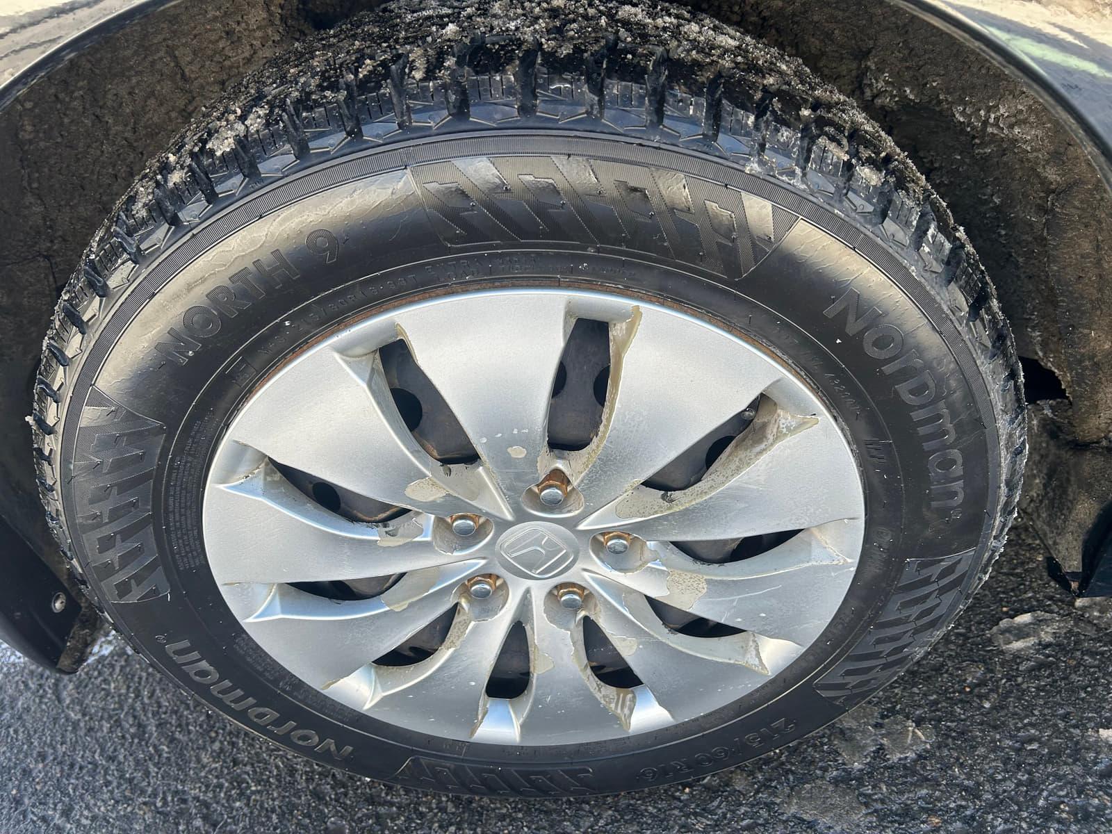 Honda Accord 2010 - Image 15