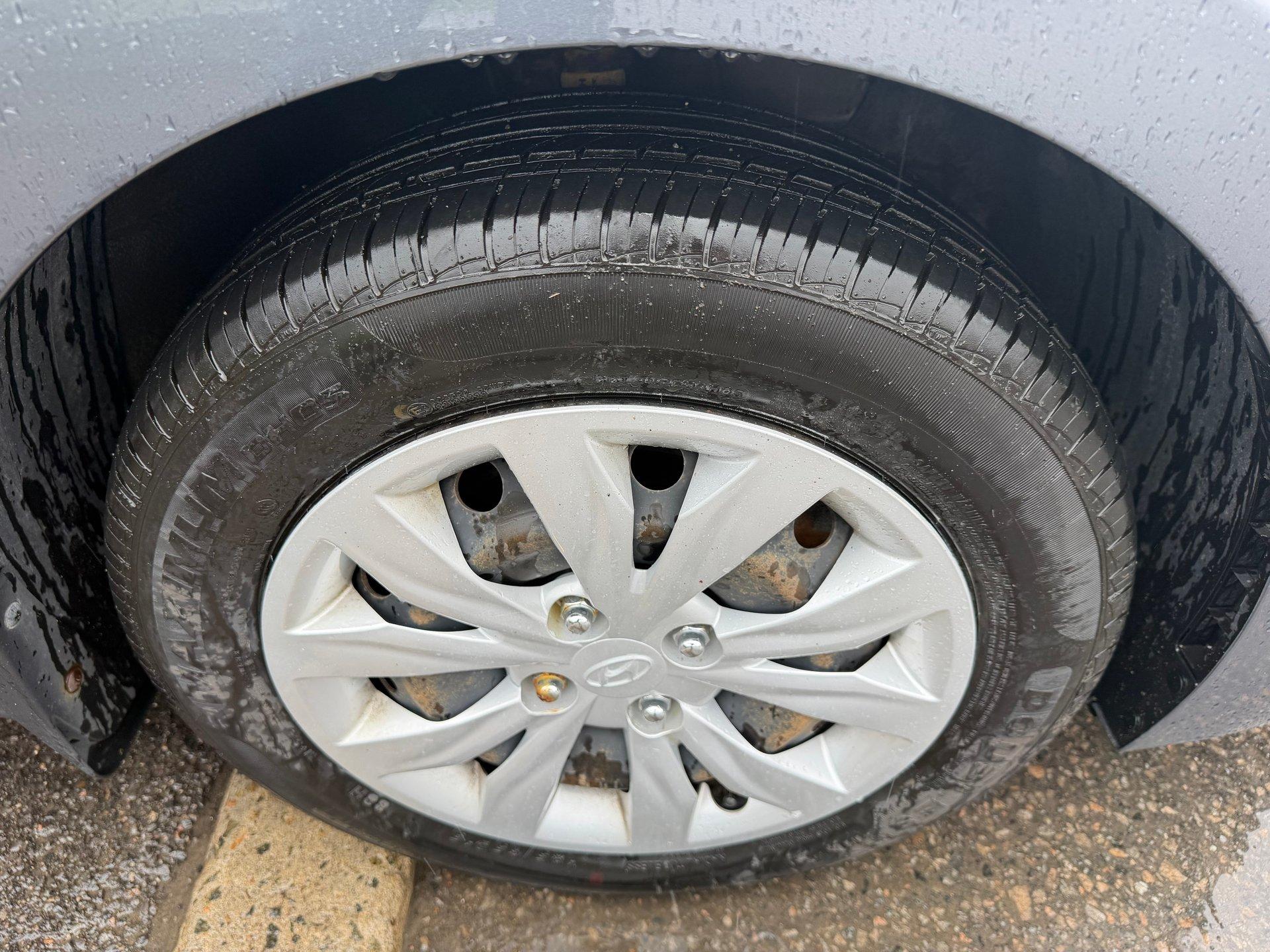 Hyundai Accent 2019 - Image 15