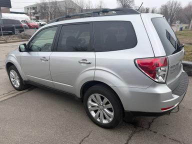 Subaru Forester 2011 - Thumbnail 6