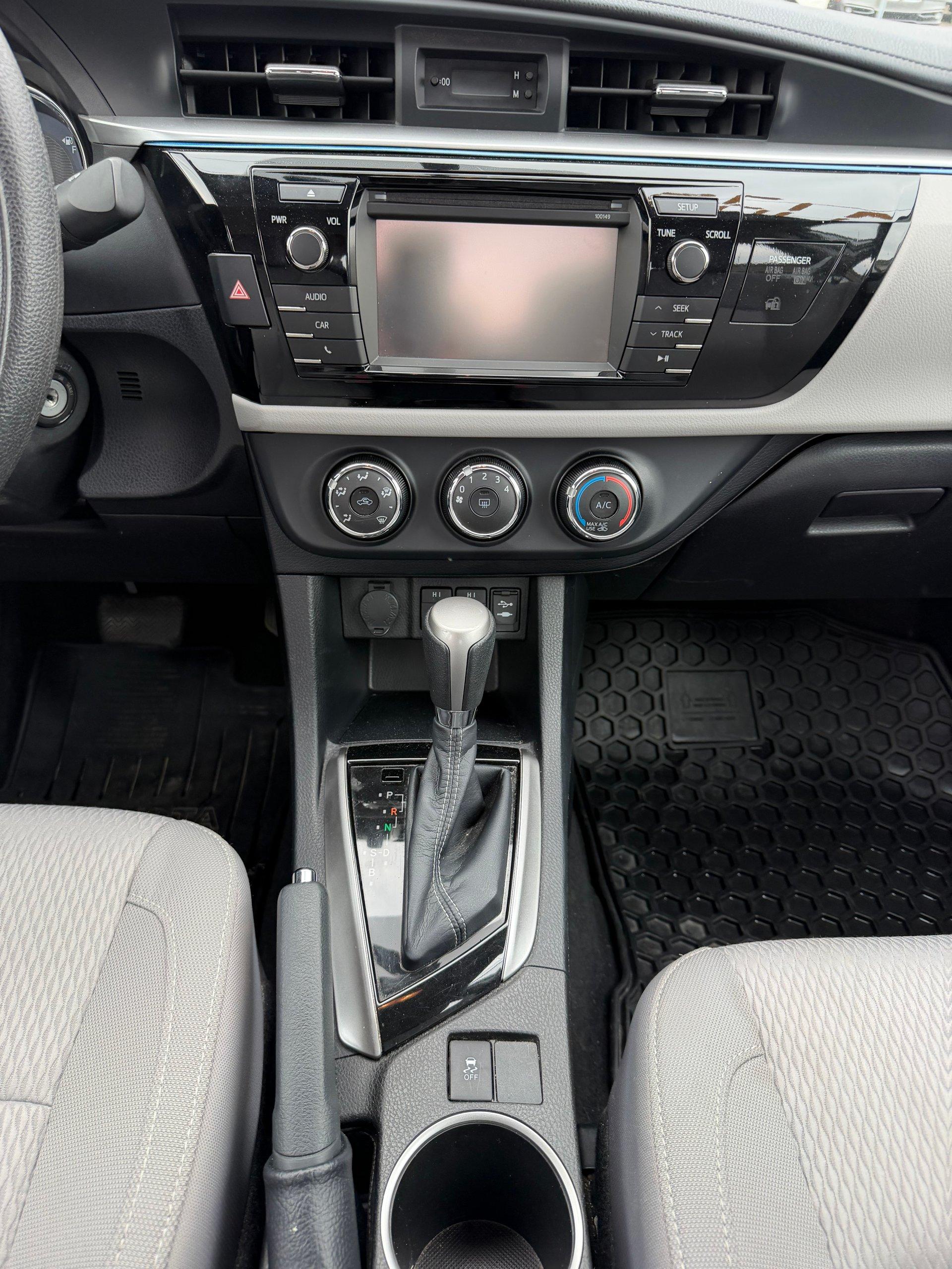 Toyota Corolla 2014 - Image 9