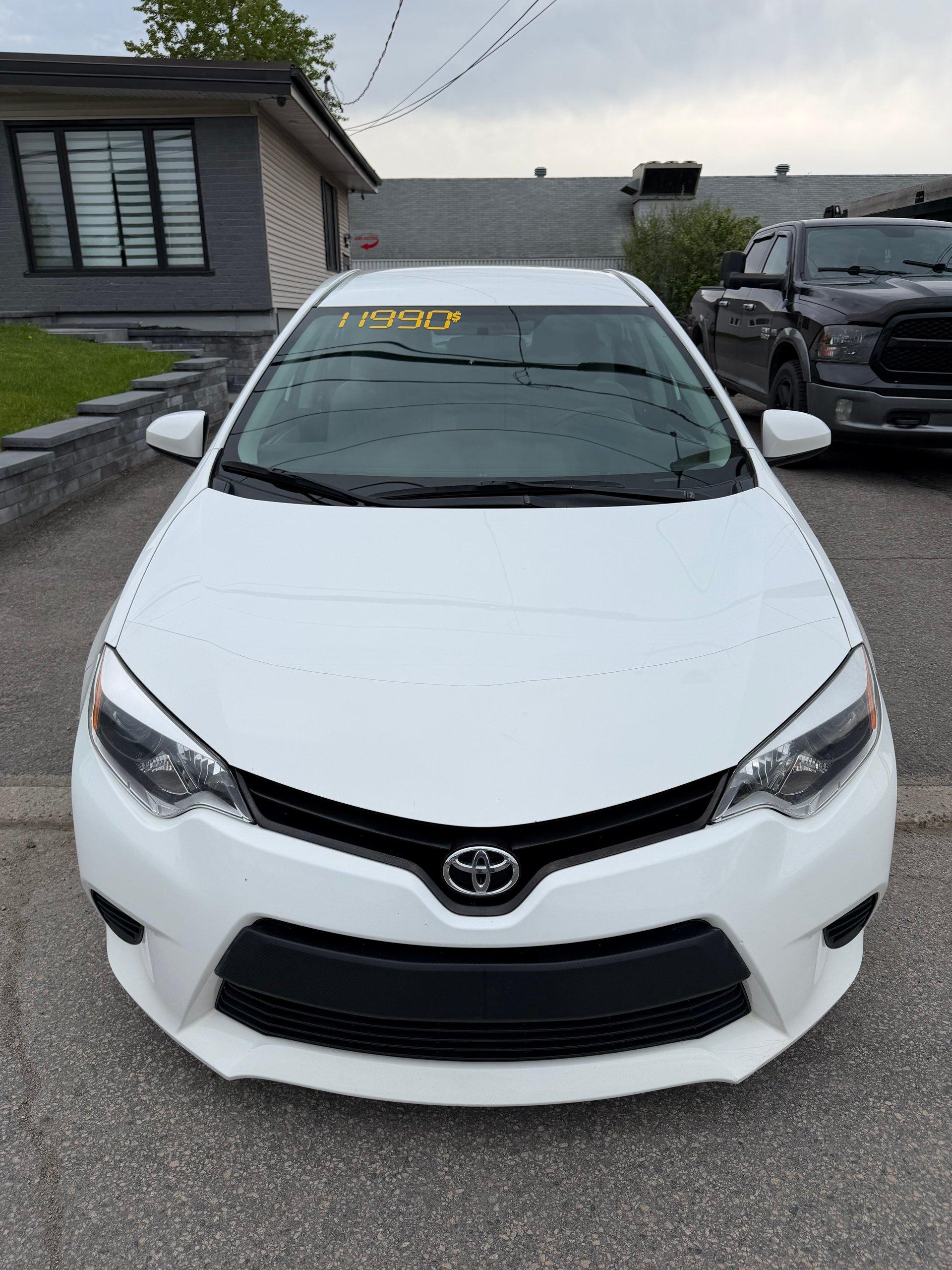 Toyota Corolla 2014 - Image 2
