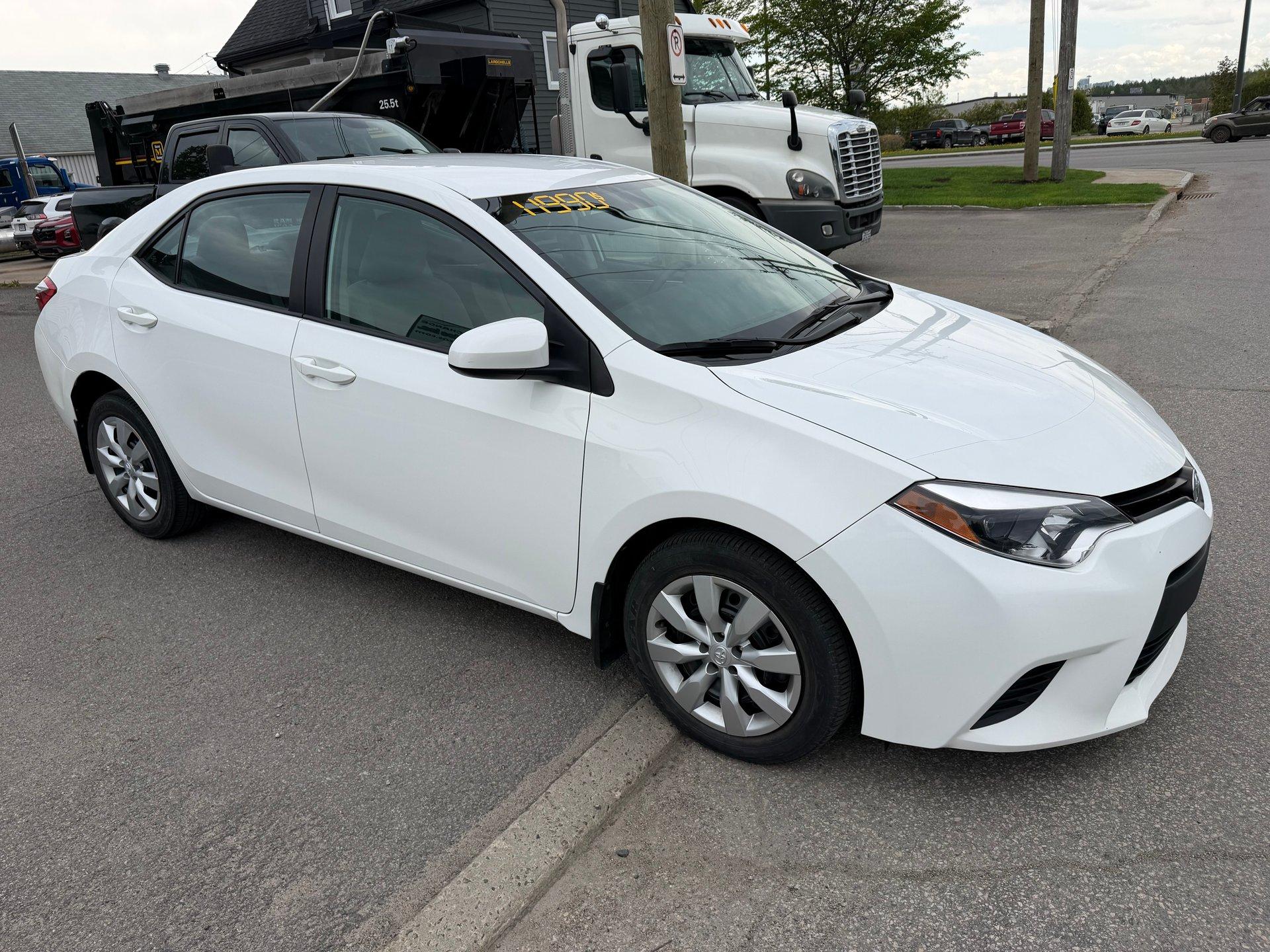 Toyota Corolla 2014 - Image 3